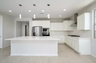 13542 W Copper Leaf Ln, Peoria, AZ 85383 - Photo 4