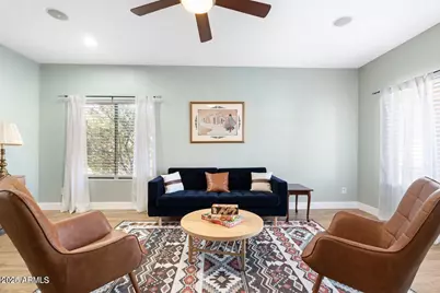 12829 W Whitton Avenue, Avondale, AZ 85392 - Photo 8