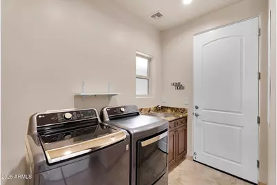 44305 N 1st Drive, New River, AZ 85087 - Photo 36