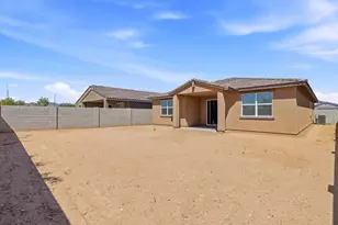 17869 W Elm St, Goodyear, AZ 85395 - Photo 26