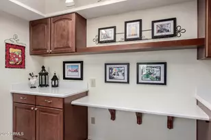 25244 S Saddletree Dr, Sun Lakes, AZ 85248 - Photo 14