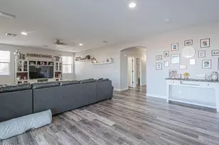 20139 N Bustos Way, Maricopa, AZ 85138 - Photo 26