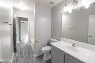 7802 W Myrtle Avenue, Glendale, AZ 85303 - Photo 14