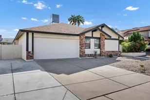 4621 E Carmen St, Phoenix, AZ 85044 - Photo 30