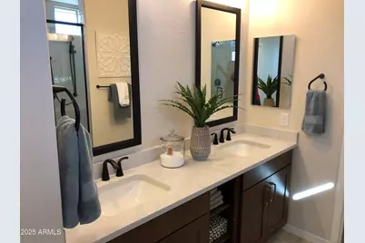 9979 W Monterey Way, Avondale, AZ 85392 - Photo 8