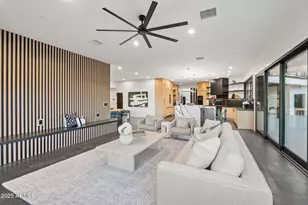 3135 E Palo Verde Dr, Phoenix, AZ 85016 - Photo 16