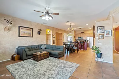 15061 W Cortez Street, Surprise, AZ 85379 - Photo 12