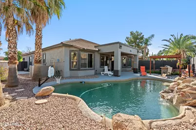 15061 W Cortez Street, Surprise, AZ 85379 - Photo 28