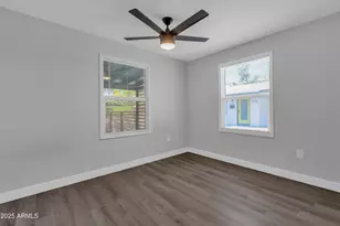 3110 N 39th St, Phoenix, AZ 85018 - Photo 10