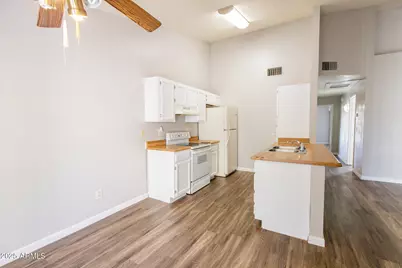 5236 W Peoria Avenue #221, Glendale, AZ 85302 - Photo 6