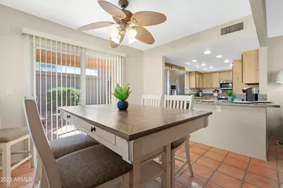 10414 E Watford Way, Sun Lakes, AZ 85248 - Photo 16