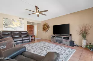 10414 E Watford Way, Sun Lakes, AZ 85248 - Photo 8