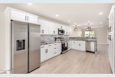 315 W Riviera Drive, Tempe, AZ 85282 - Photo 12