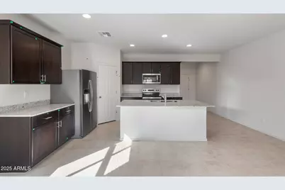 4912 S 254th Glen, Buckeye, AZ 85326 - Photo 4