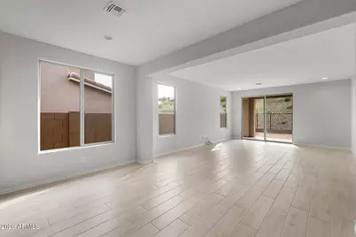 13487 W Cassia Trail, Peoria, AZ 85383 - Photo 10