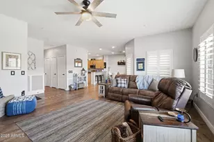 2425 W Bronco Butte Trl, Phoenix, AZ 85085 - Photo 6