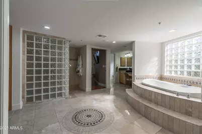 10931 E Bella Vista Drive, Scottsdale, AZ 85259 - Photo 12