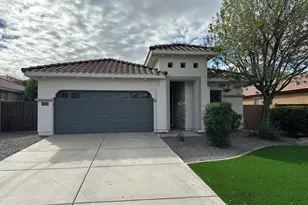 2653 E Canyon Creek Dr, Gilbert, AZ 85295 - Photo 2