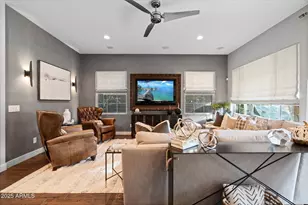 4615 E Navigator Ln, Phoenix, AZ 85050 - Photo 6