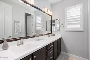 4615 E Navigator Ln, Phoenix, AZ 85050 - Photo 30