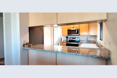 11880 N Saguaro Boulevard #202, Fountain Hills, AZ 85268 - Photo 4