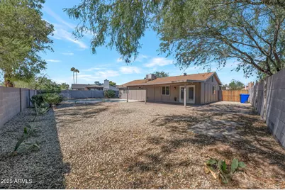 1403 W Los Arboles Place, Chandler, AZ 85224 - Photo 16