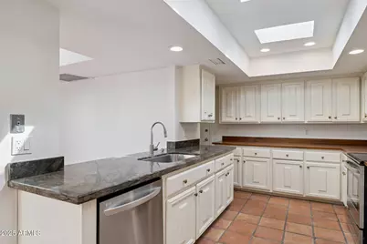 7702 N Via Camello Del Norte --, Scottsdale, AZ 85258 - Photo 16