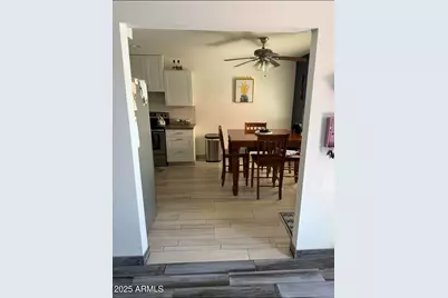 1012 E Highland Avenue, Phoenix, AZ 85014 - Photo 6