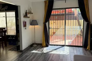 1012 E Highland Ave, Phoenix, AZ 85014 - Photo 12