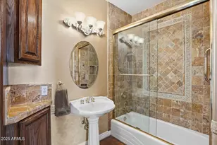 1748 E Queen Palm Dr, Gilbert, AZ 85234 - Photo 16