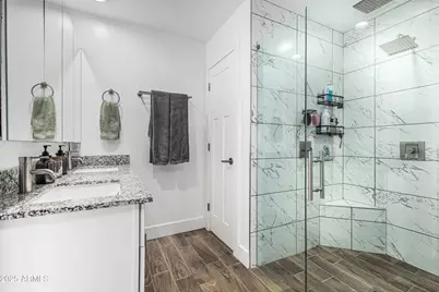 5807 S 13th Avenue, Phoenix, AZ 85041 - Photo 14