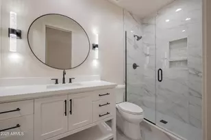 3153 E Sierra Vista Dr, Phoenix, AZ 85016 - Photo 38