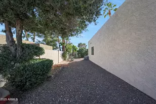 6811 E Hearn Rd, Scottsdale, AZ 85254 - Photo 44
