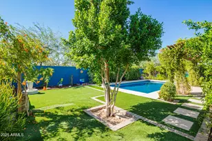 18333 W Golden Ct, Waddell, AZ 85355 - Photo 28