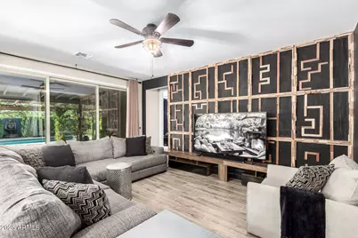 18333 W Golden Court, Waddell, AZ 85355 - Photo 4