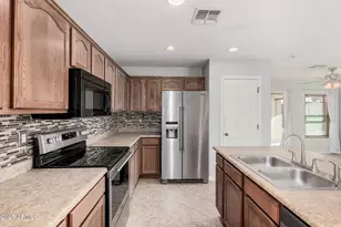 1027 W Desert Canyon Dr, San Tan Valley, AZ 85143 - Photo 14