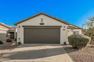 1027 W Desert Canyon Dr, San Tan Valley, AZ 85143 - Photo 2