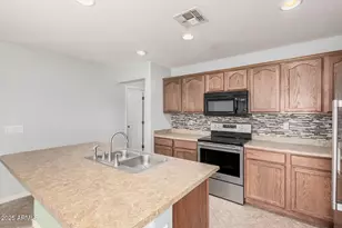 1027 W Desert Canyon Dr, San Tan Valley, AZ 85143 - Photo 12