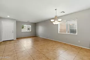 11546 W Schleifer Dr, Youngtown, AZ 85363 - Photo 10