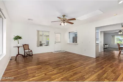 9915 W Sandstone Drive, Sun City, AZ 85351 - Photo 8