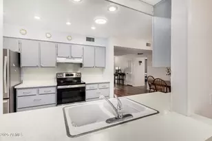 9915 W Sandstone Dr, Sun City, AZ 85351 - Photo 14