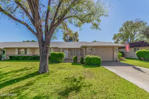 9915 W Sandstone Dr, Sun City, AZ 85351 - Photo 2