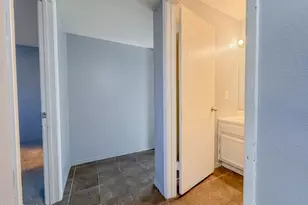 15601 N 27th St, Phoenix, AZ 85032 - Photo 8