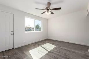 46 E Ivy St, Mesa, AZ 85201 - Photo 4