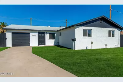 5706 W Sells Circle, Phoenix, AZ 85031 - Photo 1