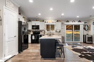 26243 N Vineyard Ln, Paulden, AZ 86334 - Photo 16