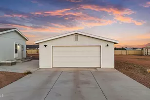 26243 N Vineyard Ln, Paulden, AZ 86334 - Photo 38