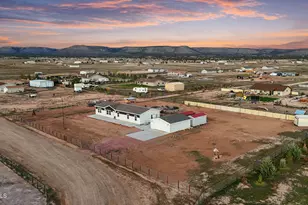 26243 N Vineyard Ln, Paulden, AZ 86334 - Photo 4