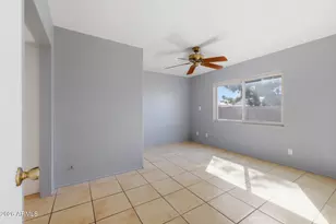 10519 W Heatherbrae Dr, Phoenix, AZ 85037 - Photo 42