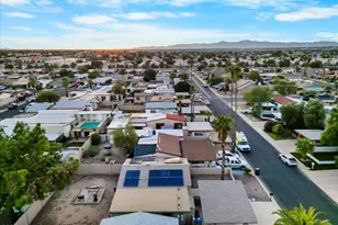 10519 W Heatherbrae Dr, Phoenix, AZ 85037 - Photo 34